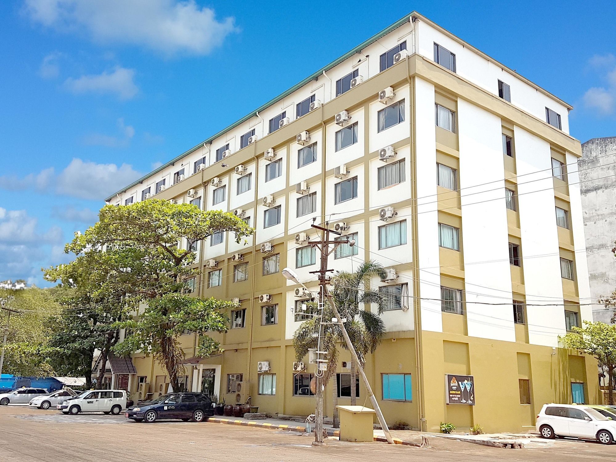 Hotel 63 Yangon Exterior foto